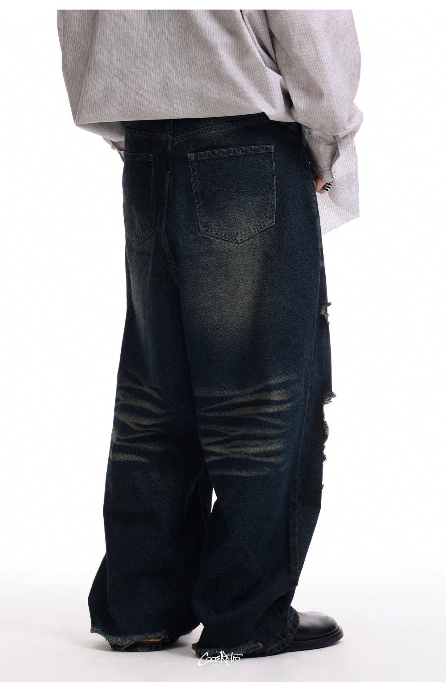 ストリート風 ウォッシュ加工ダーティデニムジーンズ